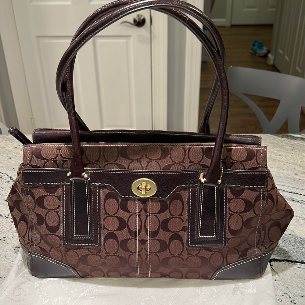 Coach Hampton Signature Logo Carryall